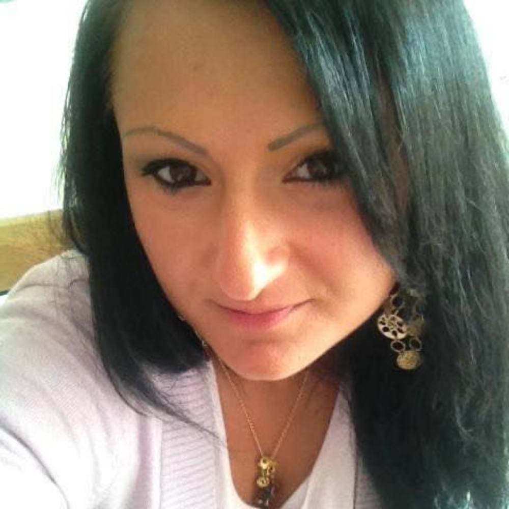 Meet your Posher, Magaly